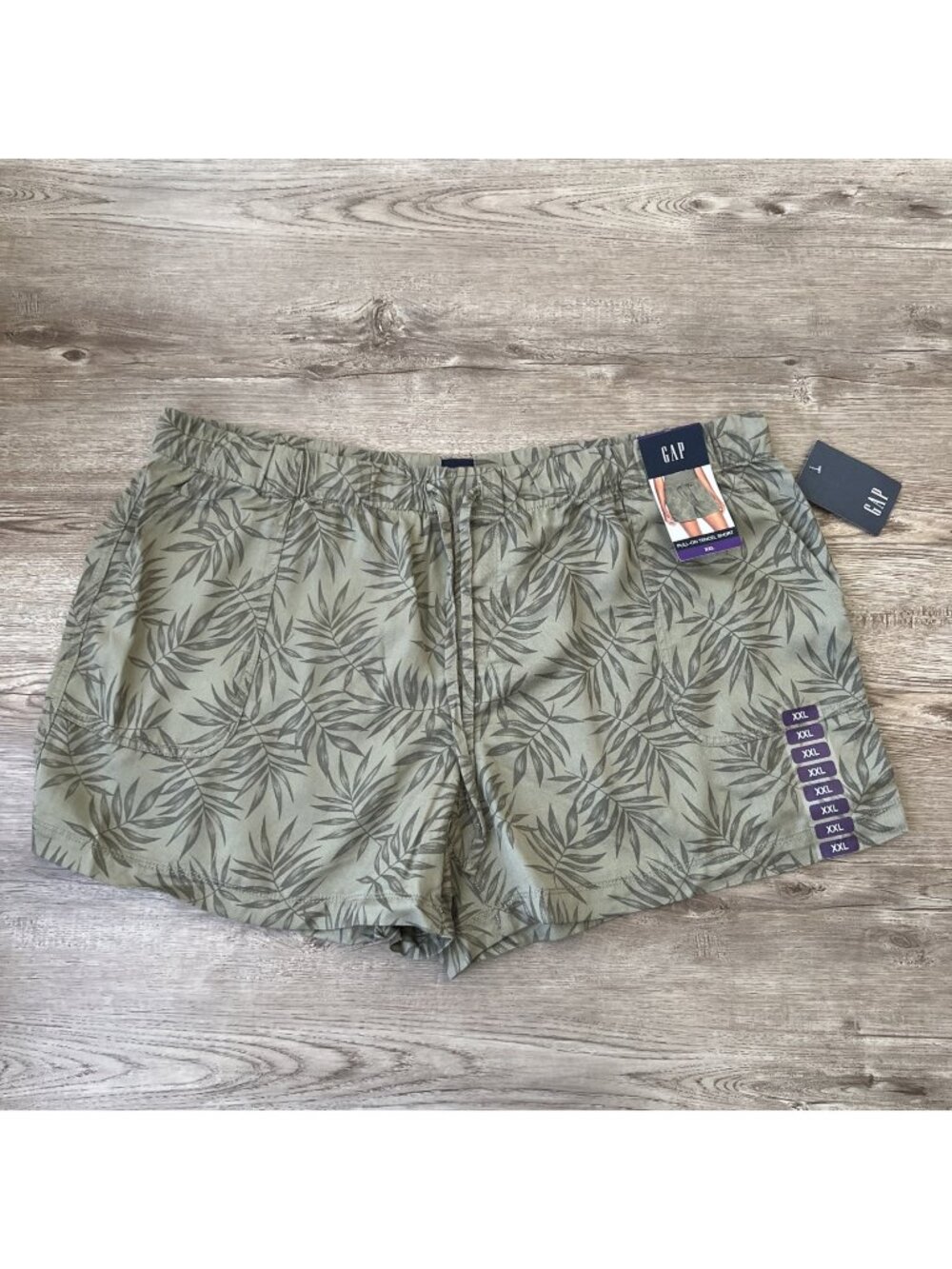 Gap Pull On Tencel Shorts Womens XXL Green Leaf Print 4" Inseam NWT